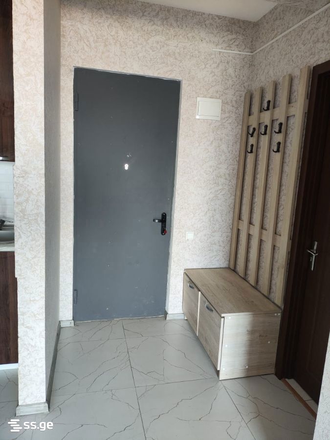 Kakheti Highway (III masivi) 33ა - 3 rooms
