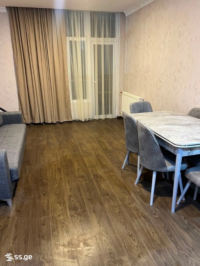 1 - 2 rooms