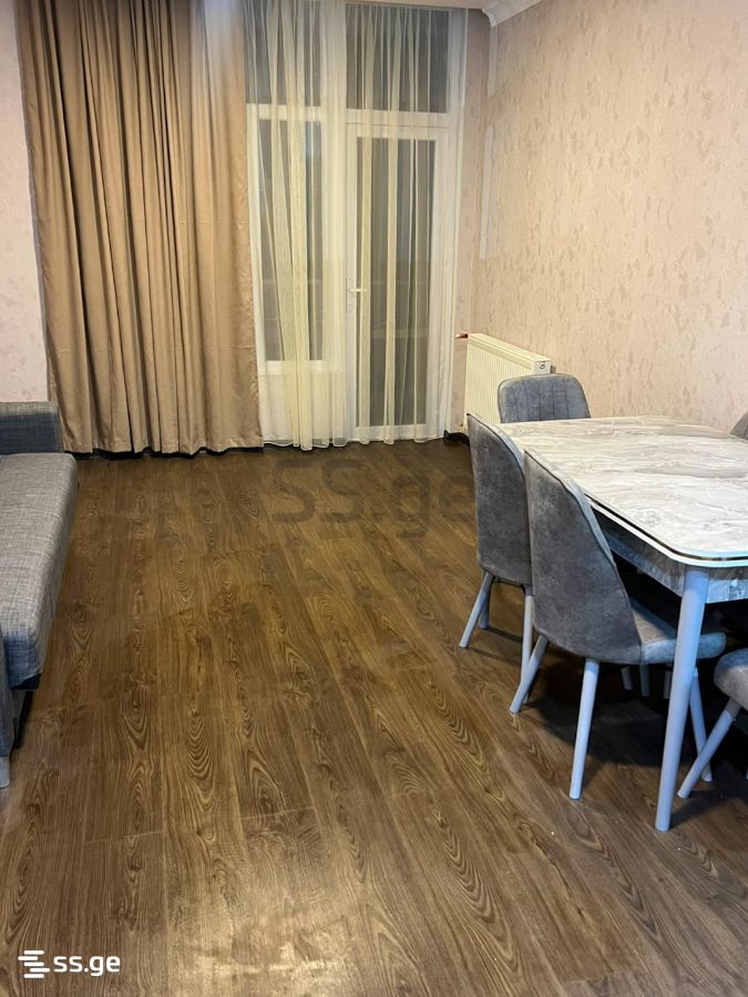 1 - 2 rooms