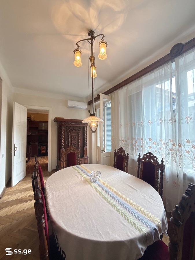 paliashvili st. 2 - 5 rooms