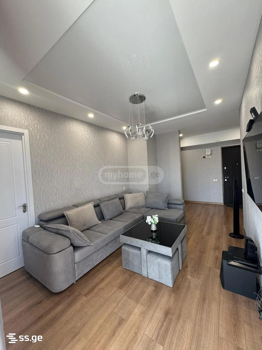 parnavaz mepe avenue 26 - 3 rooms