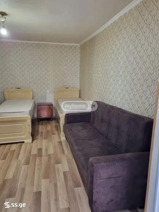 pirosmani st. 13 - 1 rooms