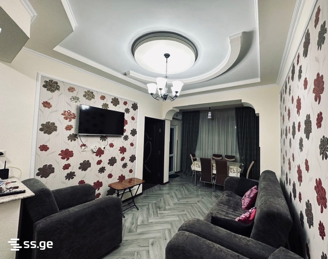 M. Lermontov Street 31/37 - 2 rooms