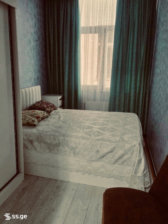 13 - 4 rooms