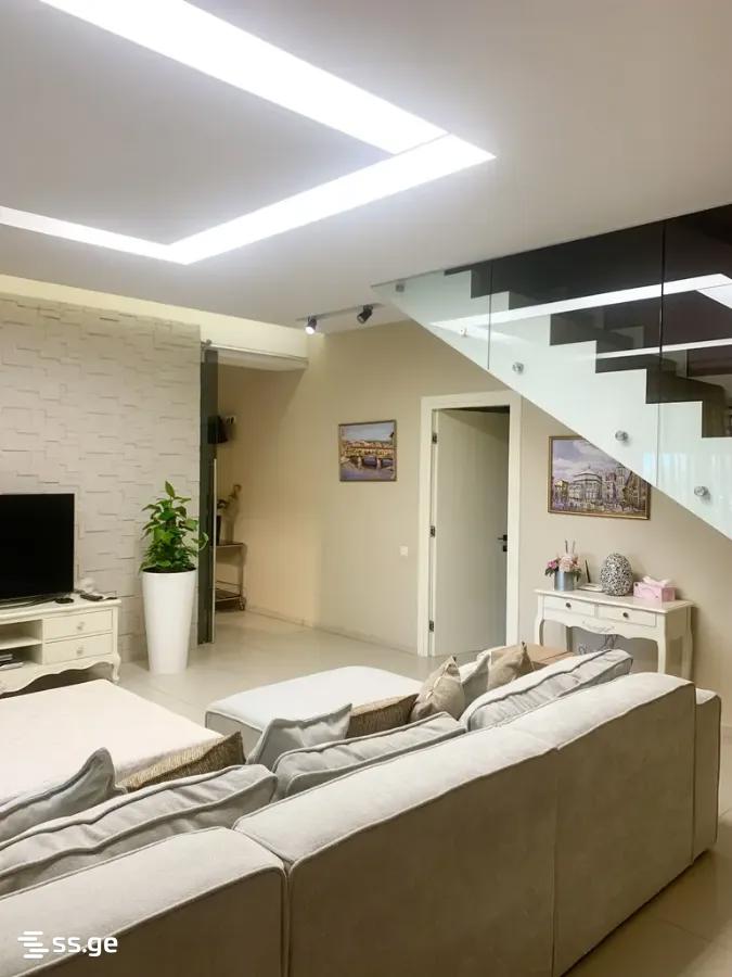 Lisi st. - 4 rooms