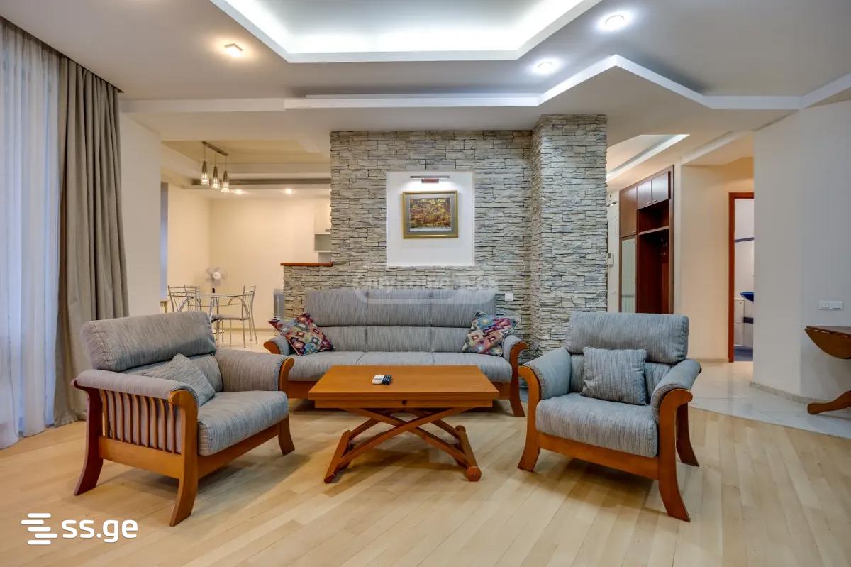 petriashvili st. 29 - 4 rooms