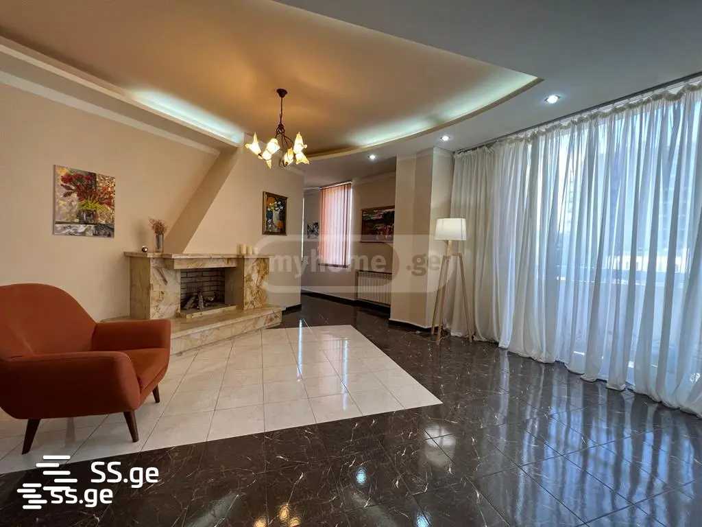 paliashvili st. 19 - 4 rooms