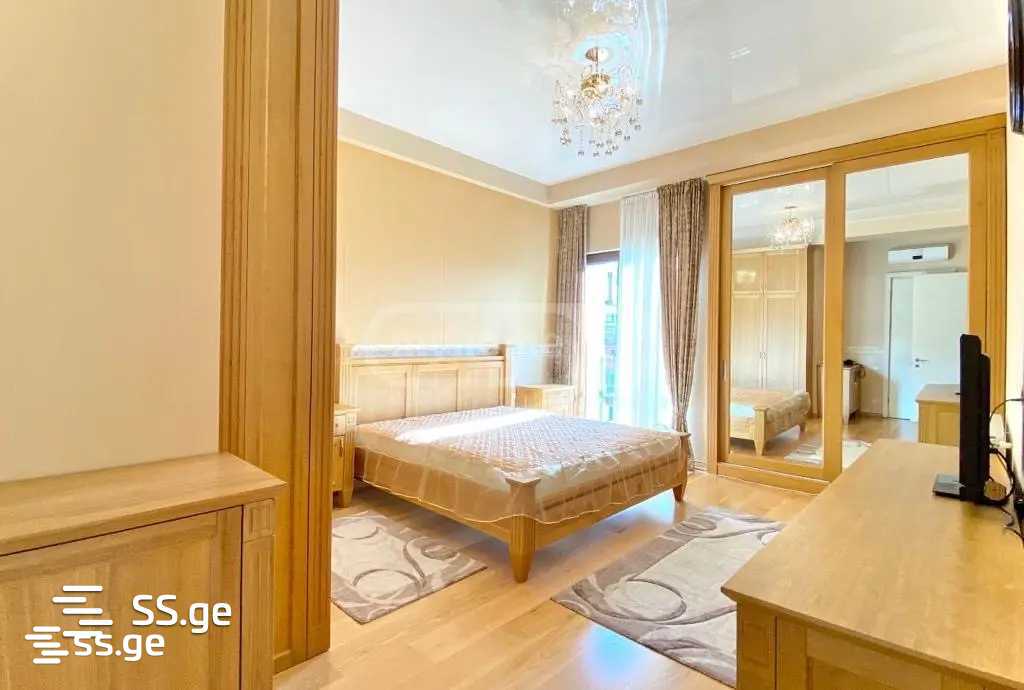 i. chavchavadze avenue 75 - 5 rooms