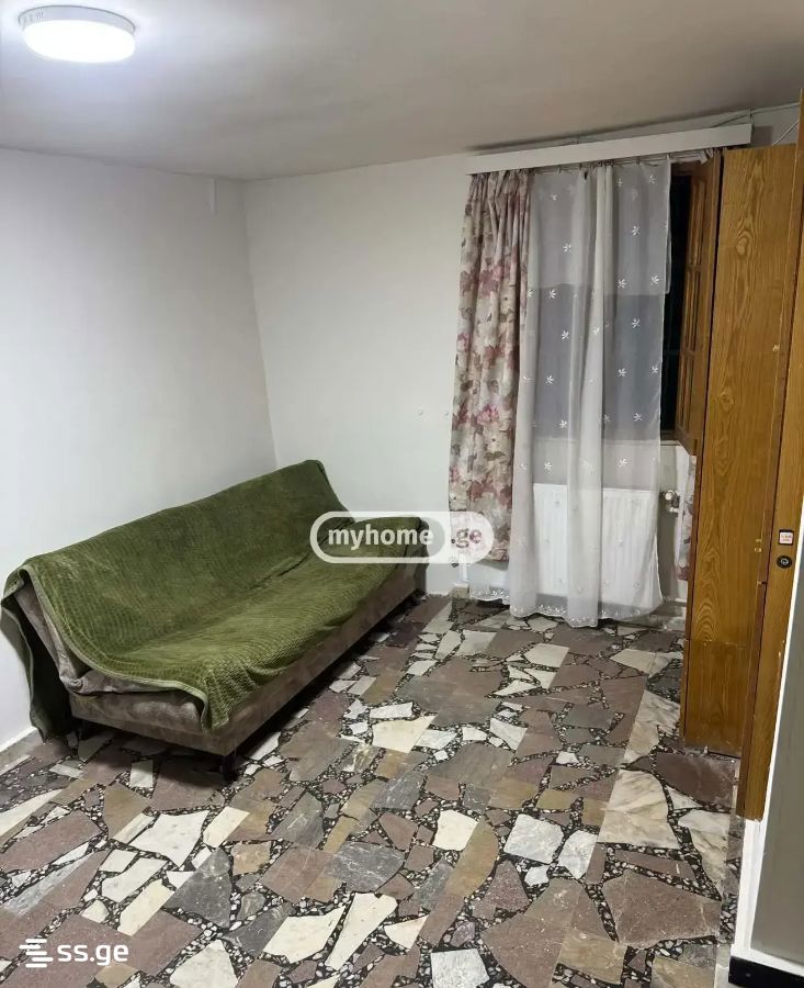a.razmadze st. 11 - 1 rooms