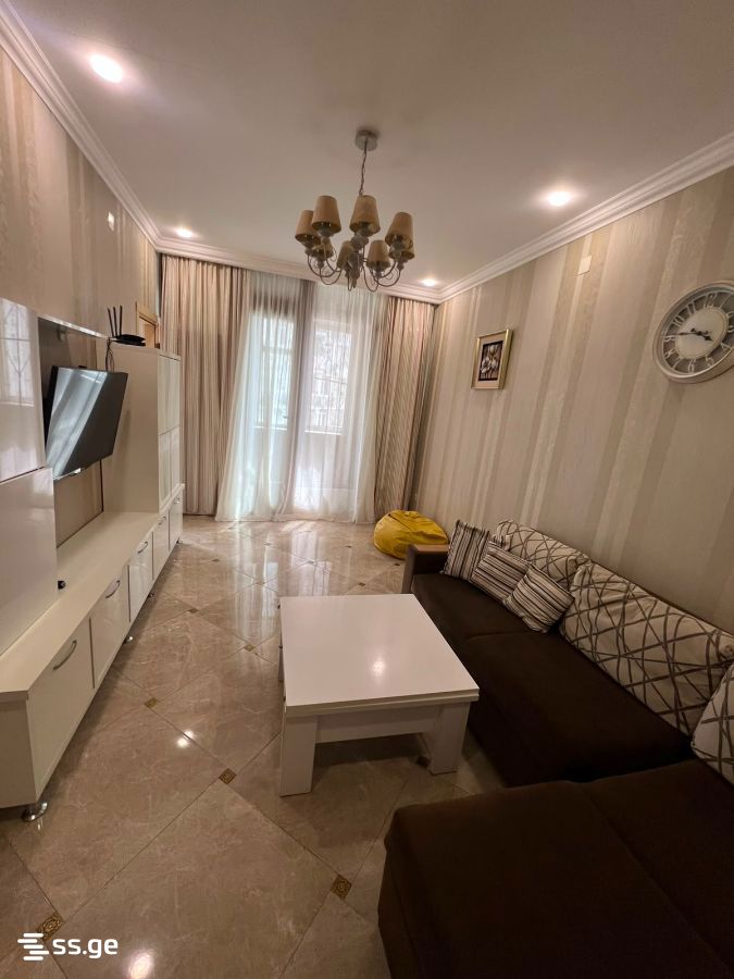 94 - 3 rooms