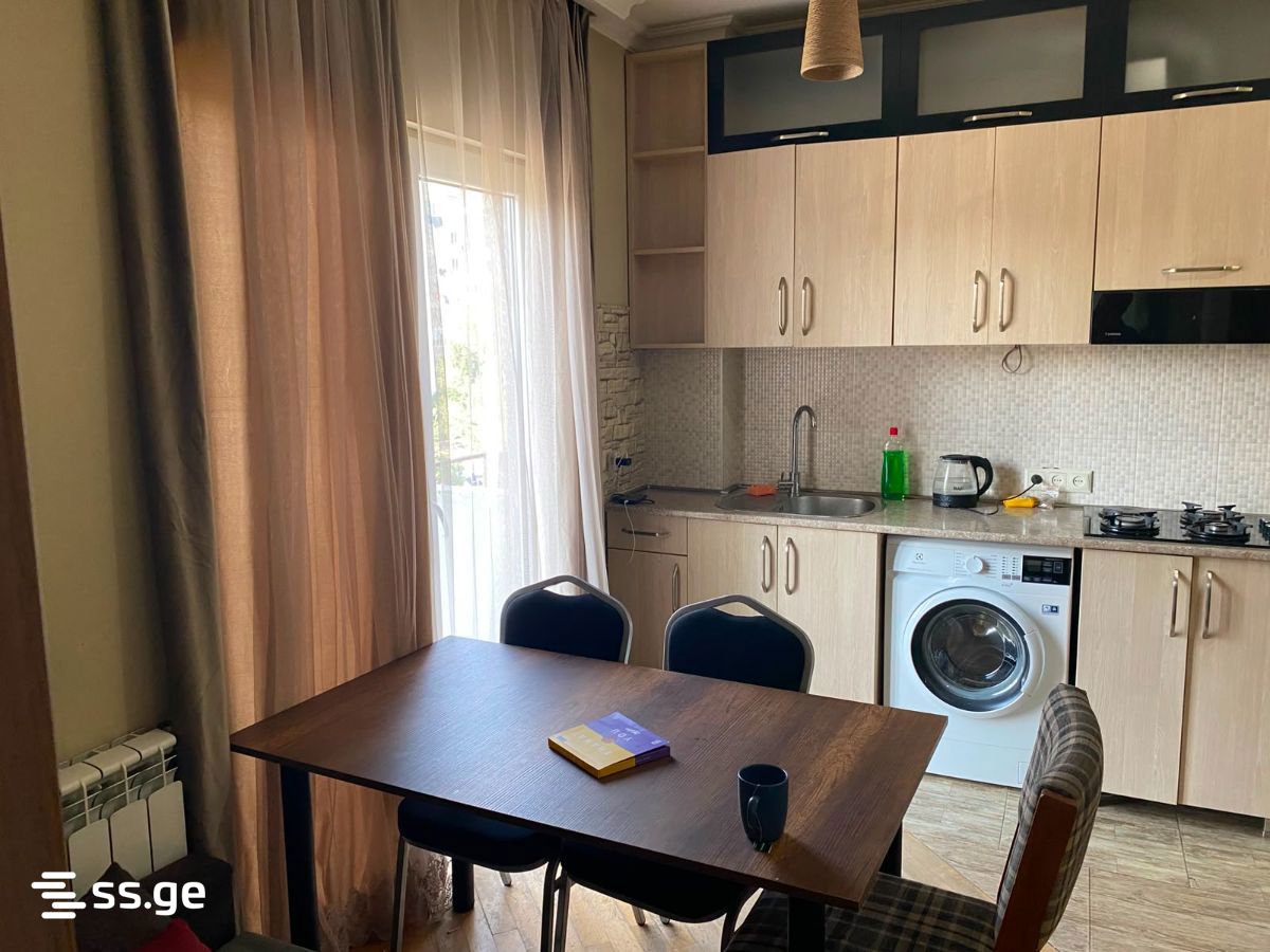 trialeti st. 27 - 2 rooms