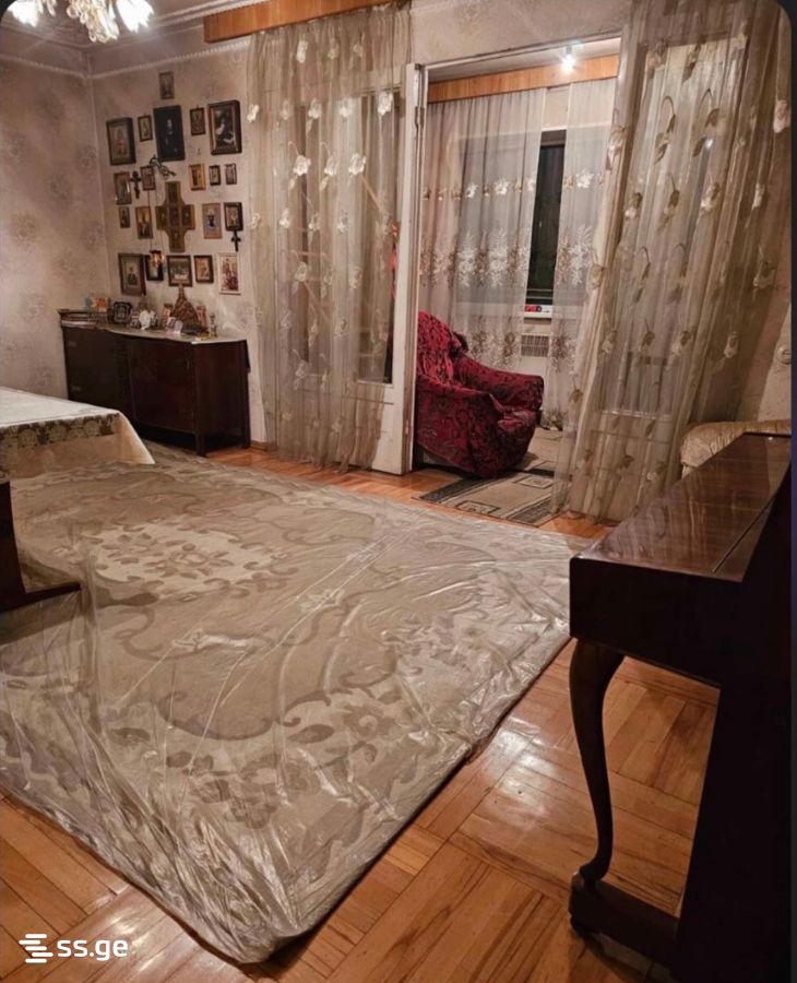 Beri Gabriel Salosi Ave. 140 - 3 rooms
