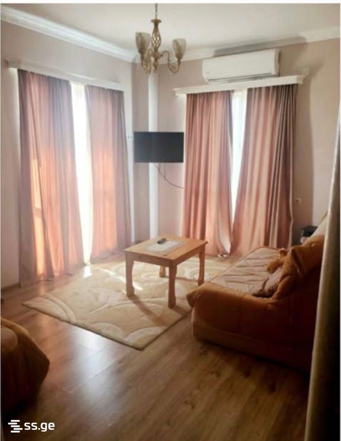 Bagrationi str. 198 - 3 rooms