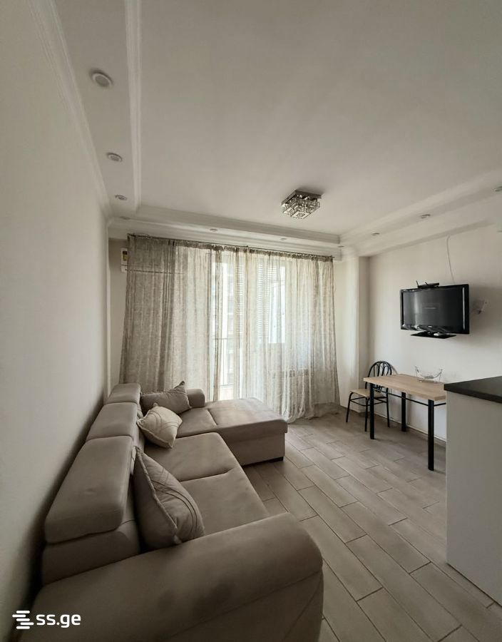 navtlugi st. - 3 rooms