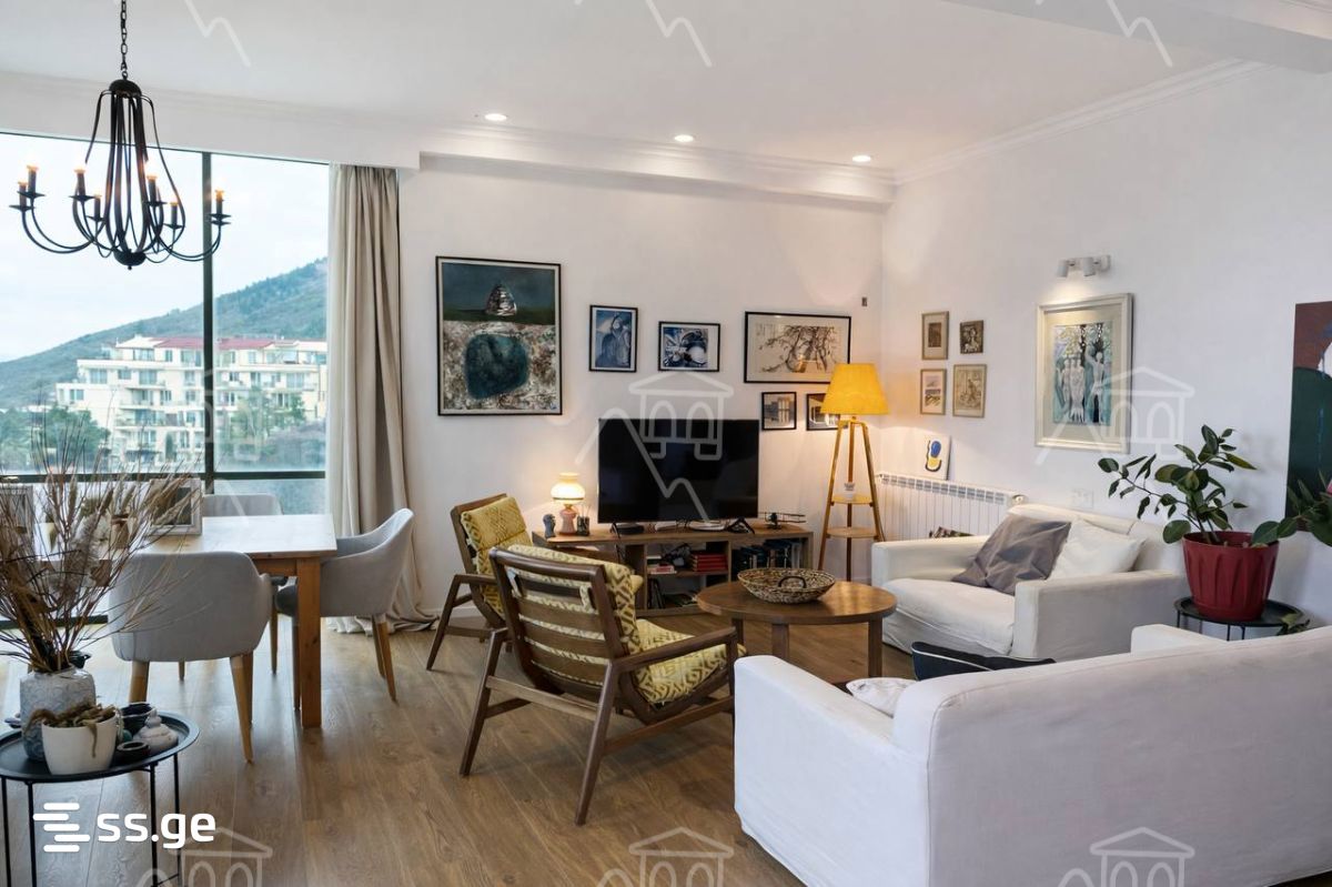 n. zhvania st. 71 - 4 rooms