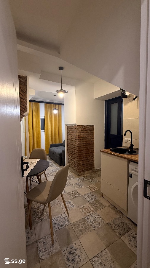 i. javakhishvili st. 16 - 1 rooms