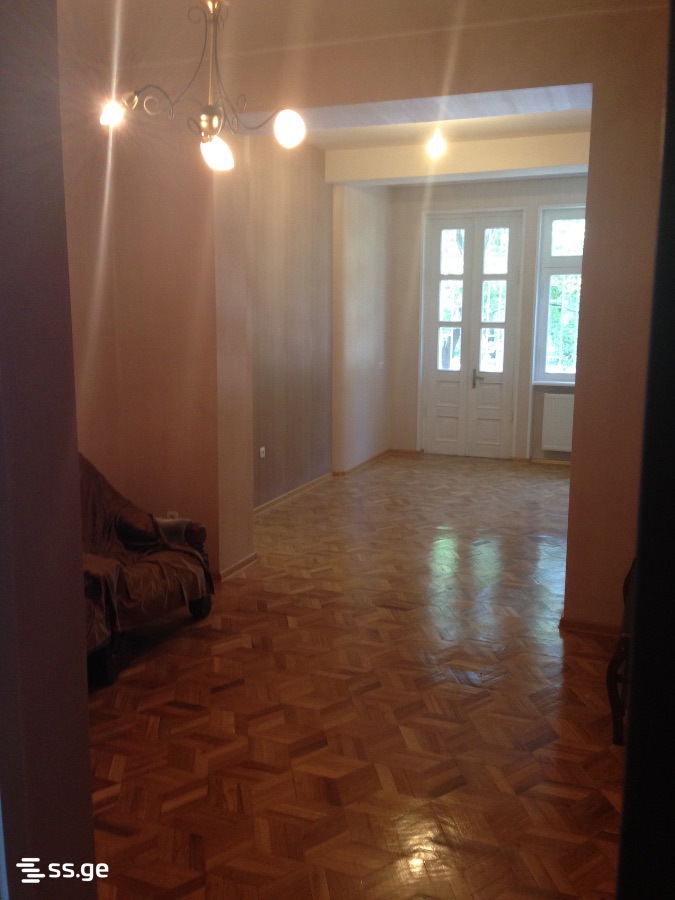 a.wereTlis avenue 58 - 3 rooms