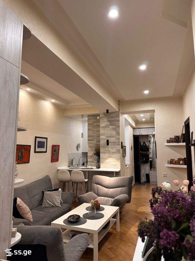 barnovi st. 53 - 3 rooms