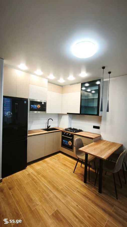 R. Nizharadze st. 3 - 2 rooms