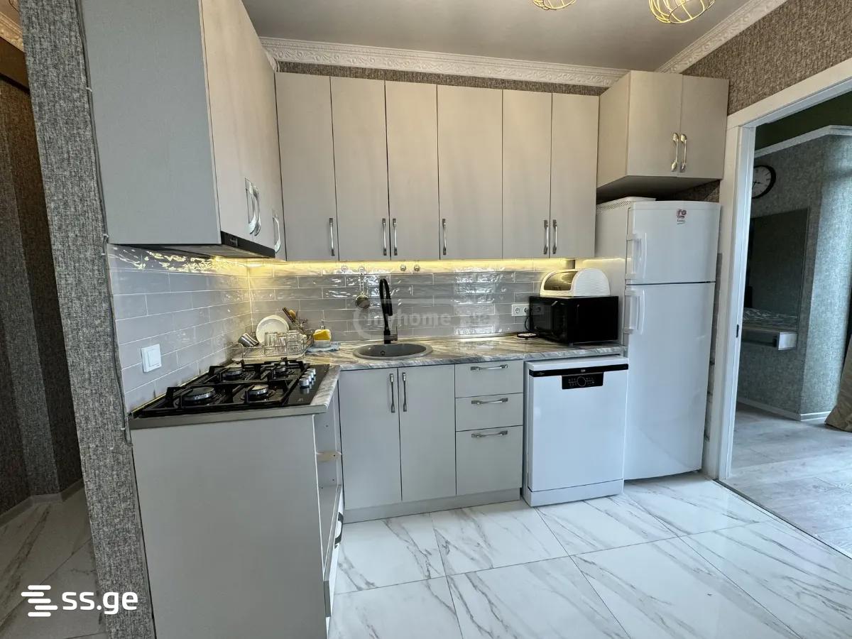 Kikvidze Lane - 3 rooms