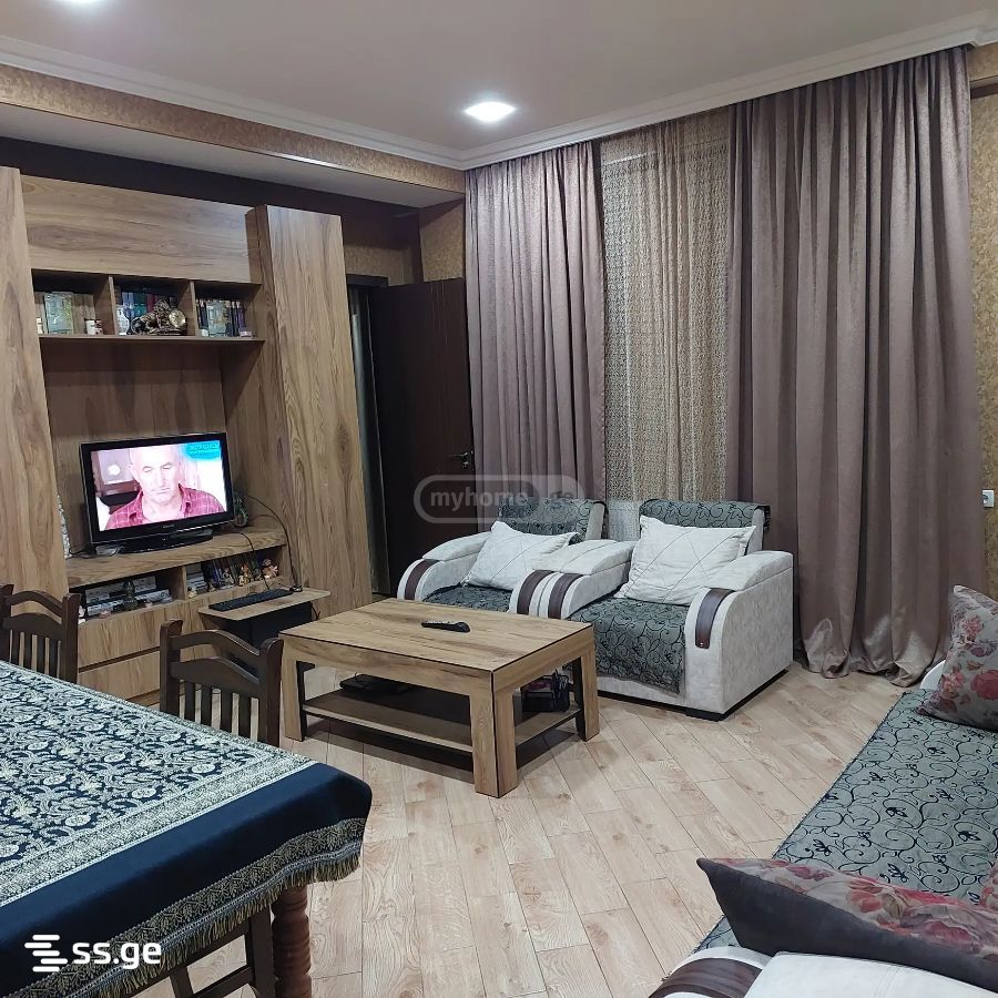 S. Takaishvili st. - 3 rooms