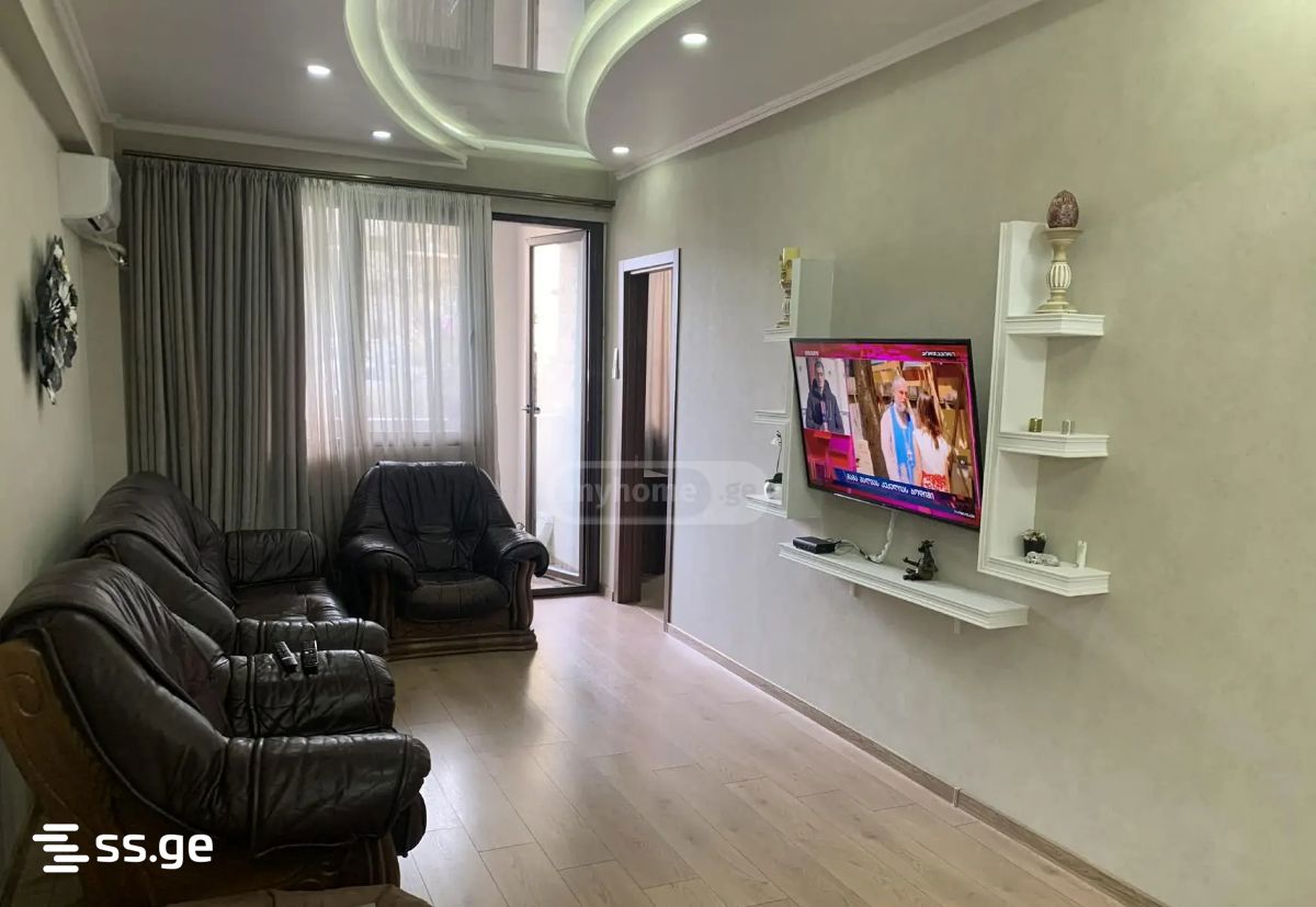 O.Lortkipanidze st. - 3 rooms