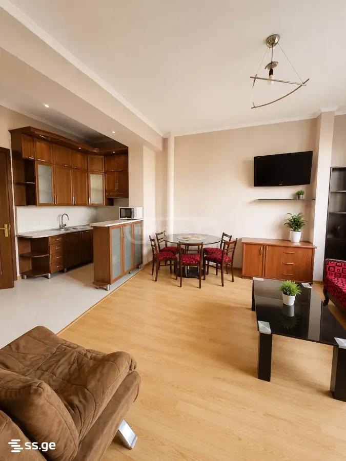 kostava st. - 3 rooms