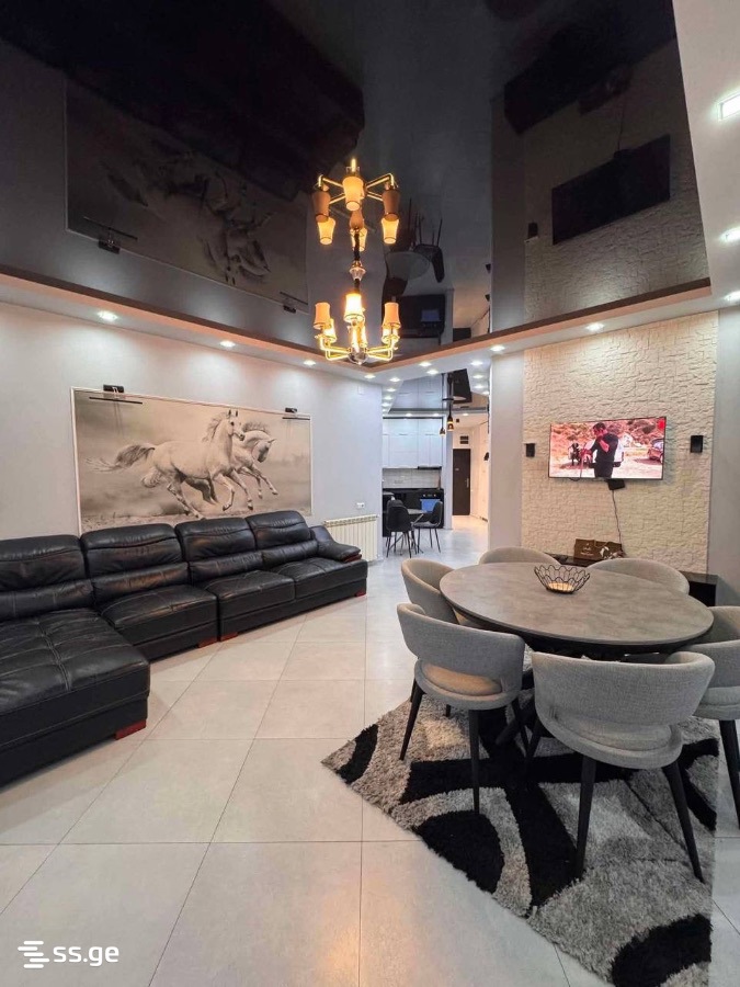 Sh. Inasaridze St. 13 - 3 rooms