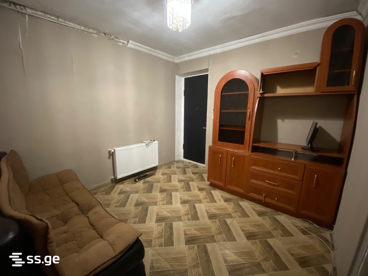 9 - 2 rooms