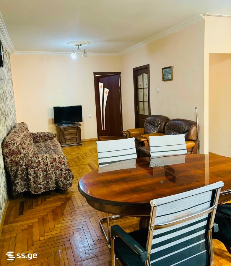 Sh. Inasaridze St. 4 - 3 rooms