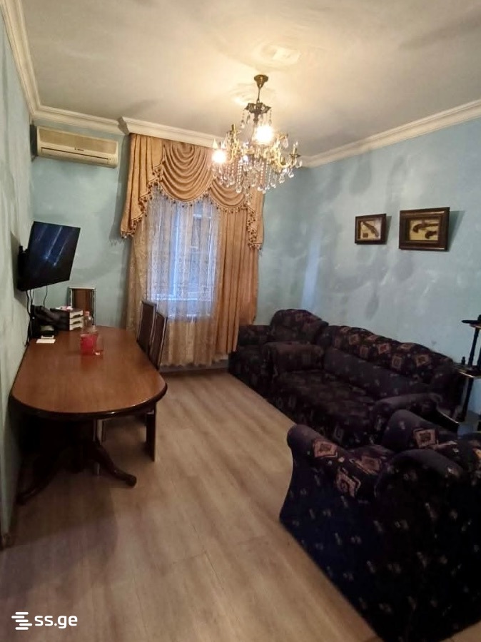 38 - 4 rooms