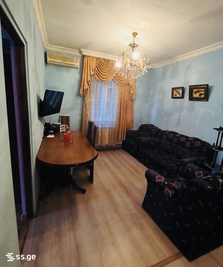 38 - 4 rooms