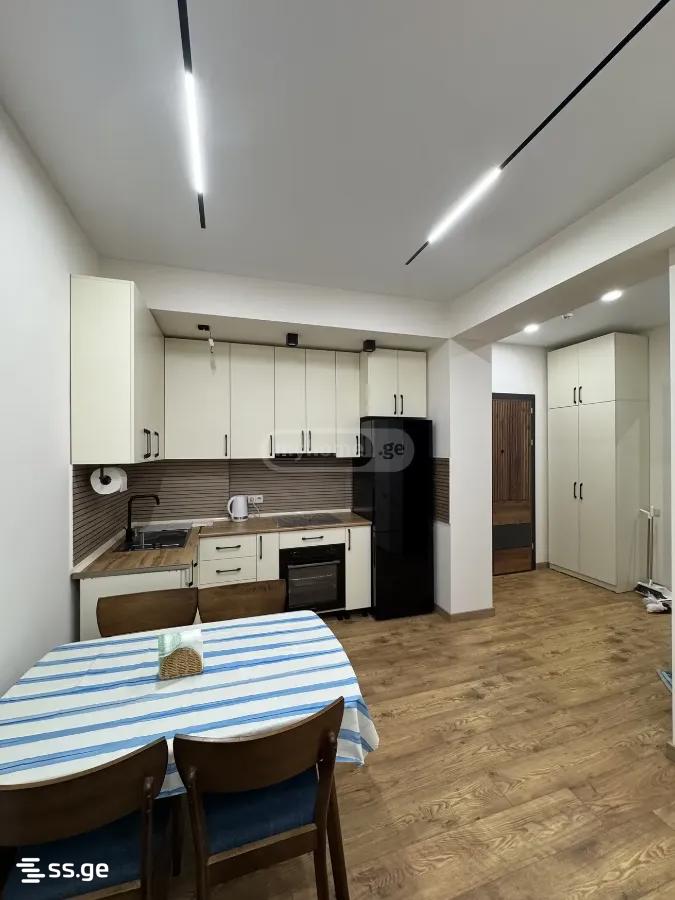 st. Phermcerta 111 - 2 rooms