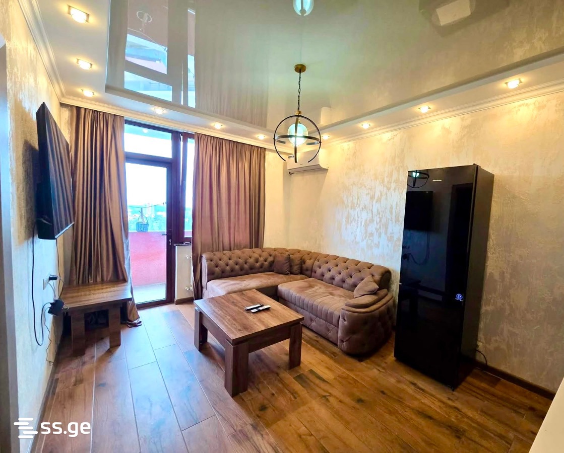 18 - 3 rooms