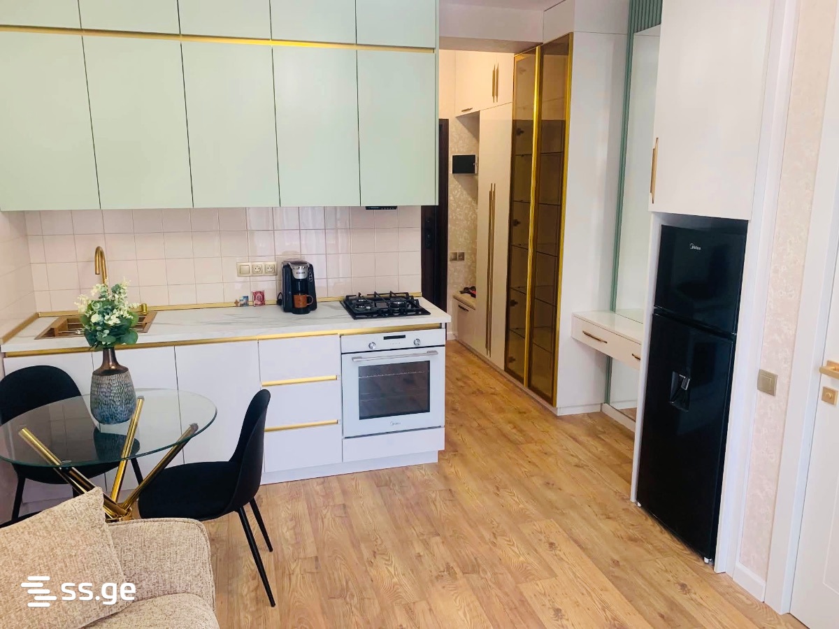 Abashidze-Orbeliani st. 4 - 2 rooms