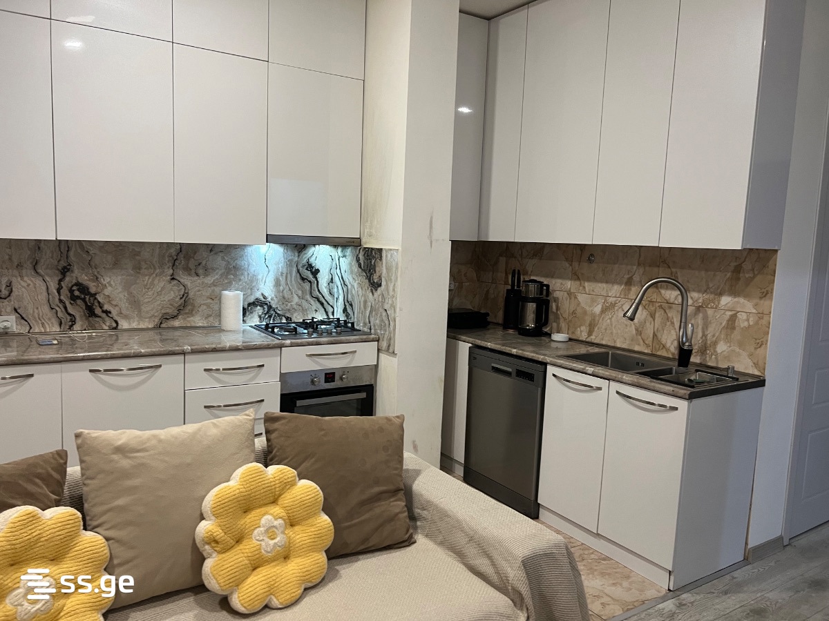 Iasamani st. 6 - 2 rooms