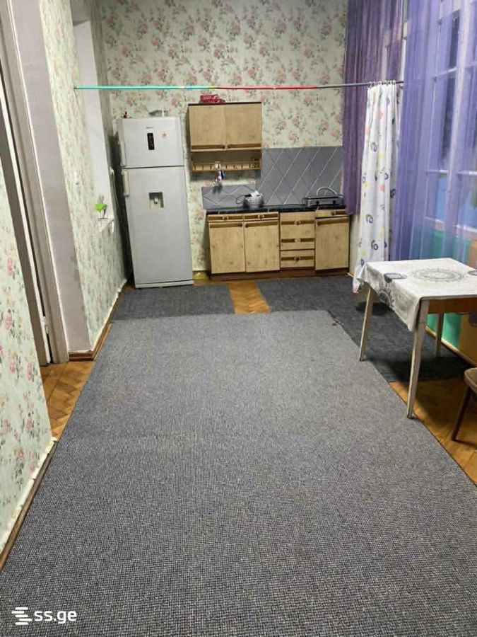 niaghvari st. 17 - 3 rooms