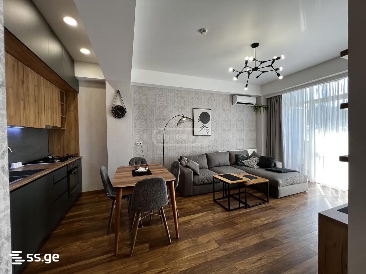 Avto Varazi st. 107 - 3 rooms