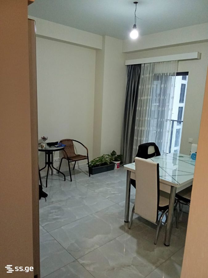 mirckhulava st. 9 - 3 rooms