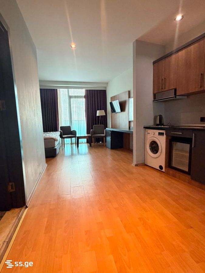 Lech and Maria Kaczynski street 1 - 1 rooms