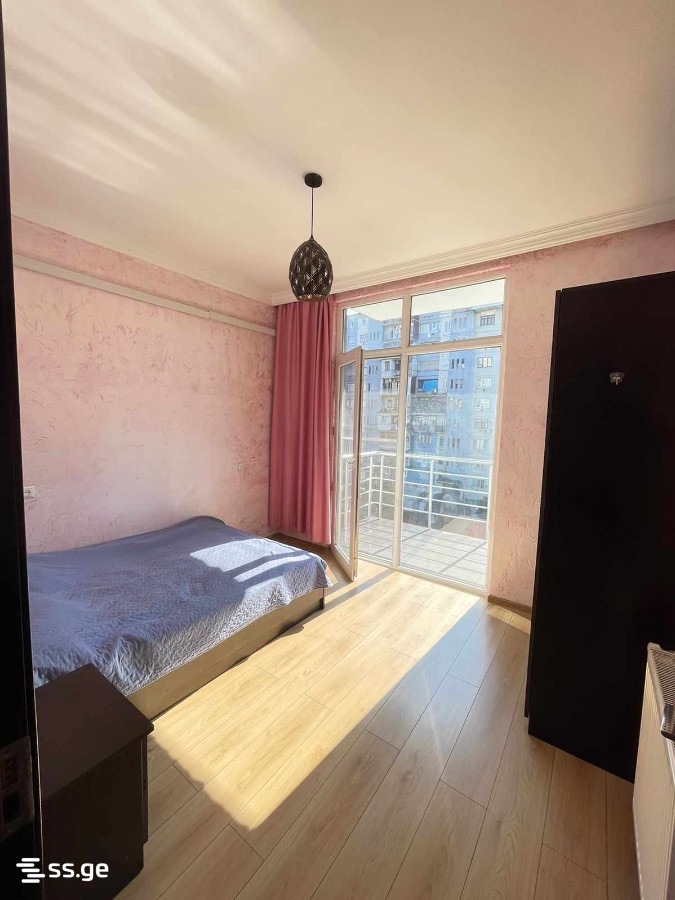 99 - 3 rooms