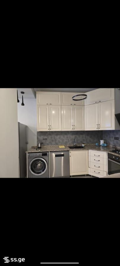 Chavchavadze st. 4 - 3 rooms