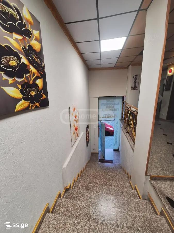 1 - 10 rooms