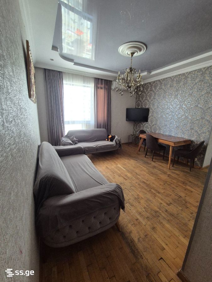 Bagrationi str. 129 - 5 rooms