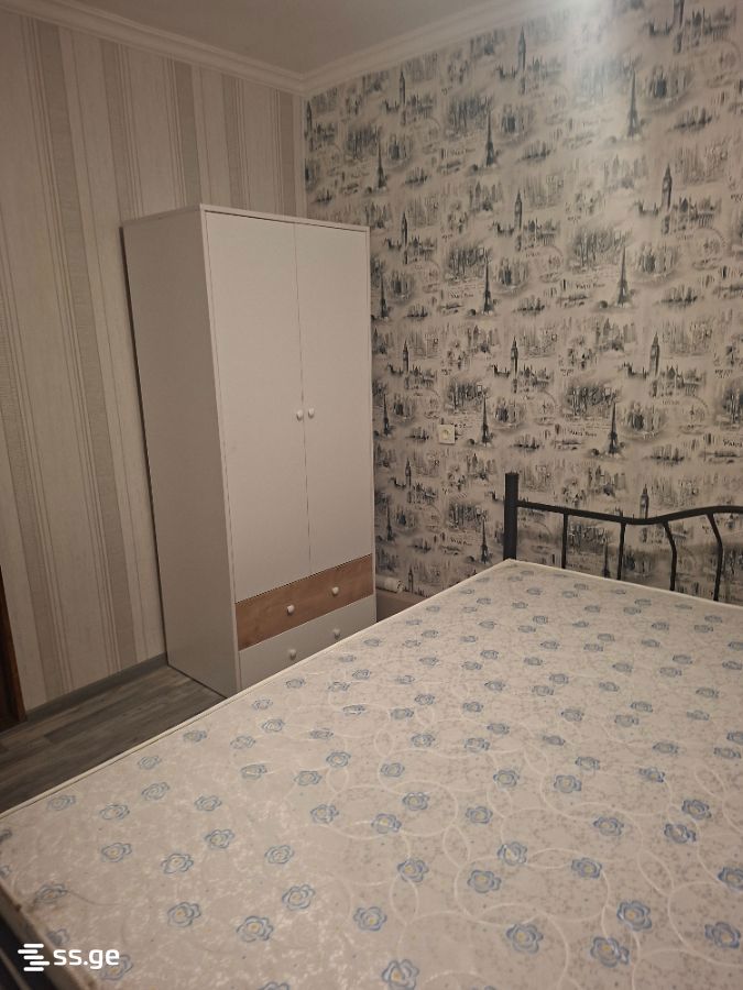32 - 2 rooms