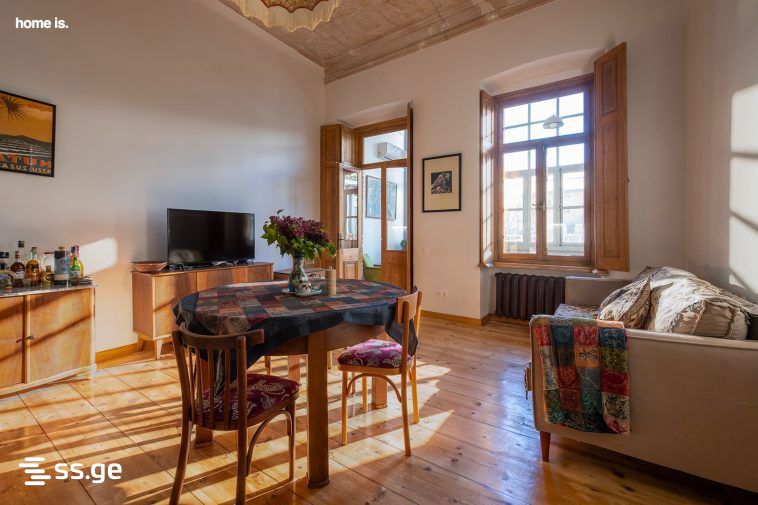 Asatiani st. 52 - 5 rooms