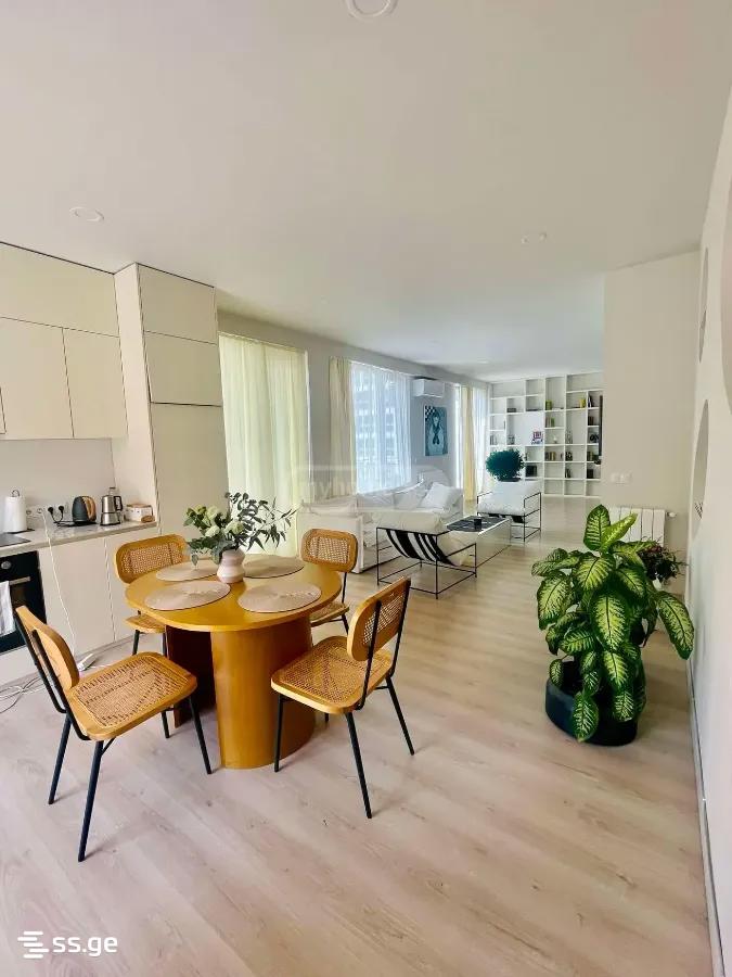 t. tabidze st. 90 - 2 rooms