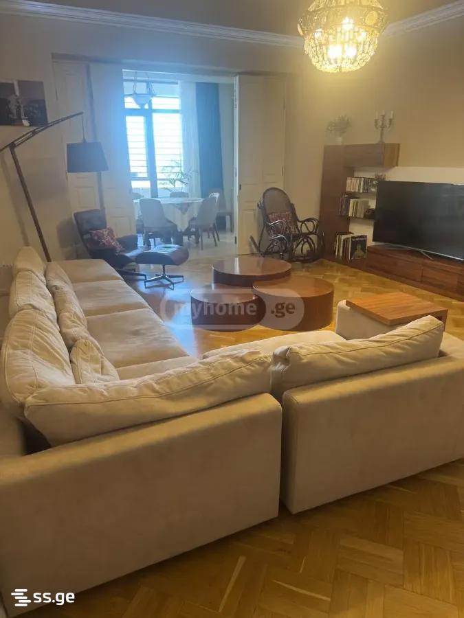 larsi st. 5 - 4 rooms
