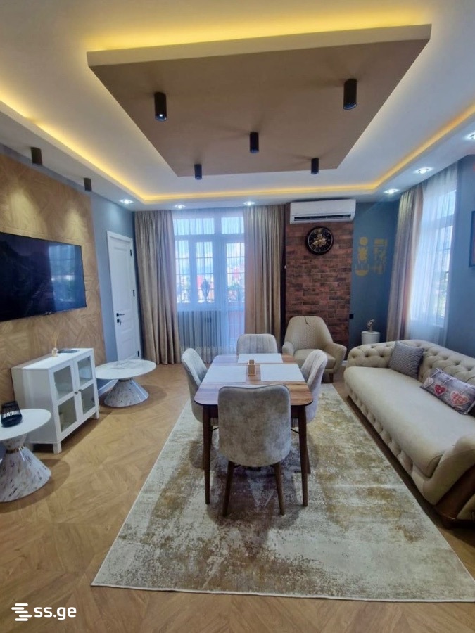 Tavdadebuli st. 98 - 3 rooms