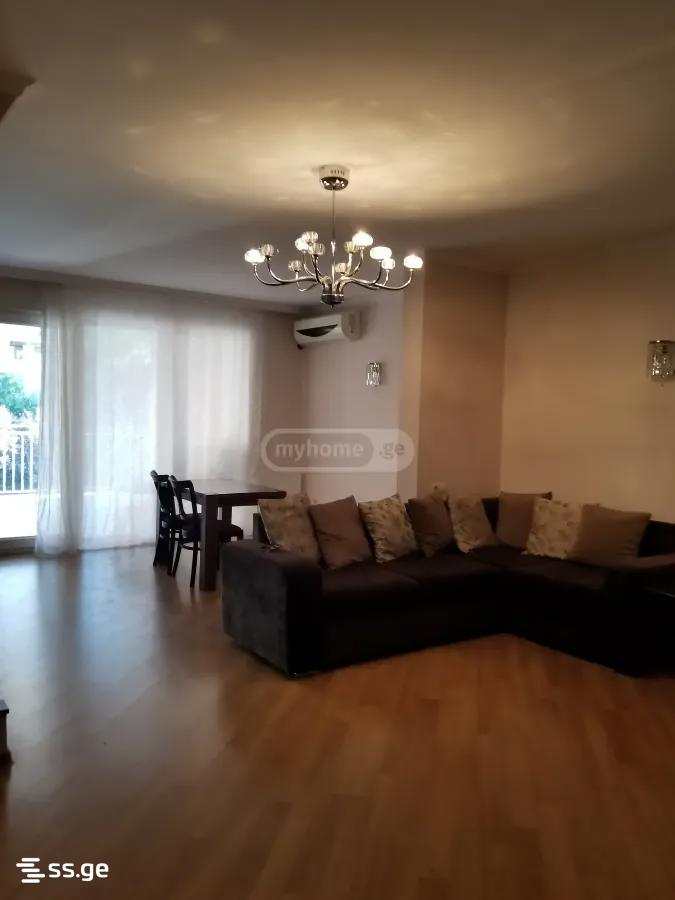 bakhtrioni st. 26 - 3 rooms